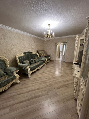 Продам трехкомнатную (3-комн.) квартиру, Байсултанова ул, 35кА, Нальчик г