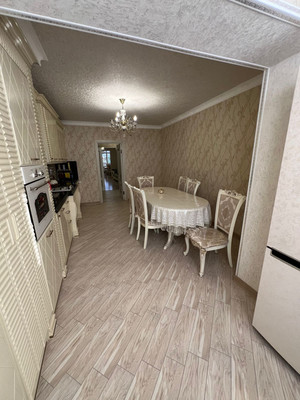 Продам трехкомнатную (3-комн.) квартиру, Байсултанова ул, 35кА, Нальчик г