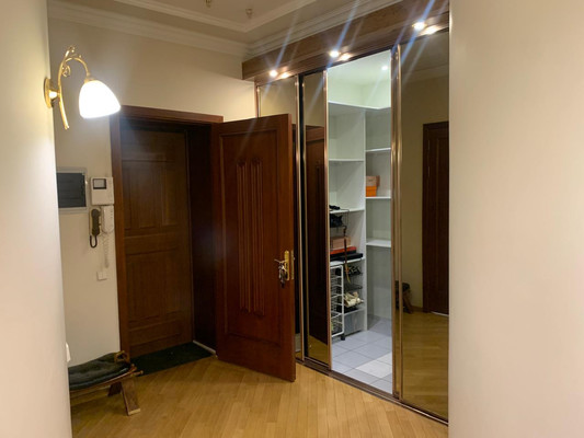 Продам многокомнатную квартиру, Тишинский Ср. пер, 38, Москва г