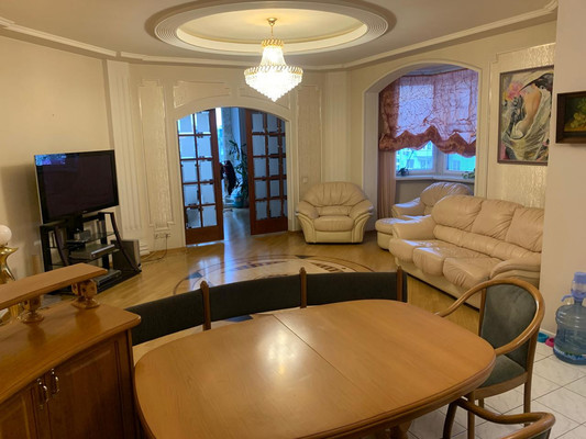 Продам многокомнатную квартиру, Тишинский Ср. пер, 38, Москва г