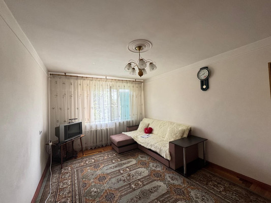 Продам однокомнатную (1-комн.) квартиру, 2-й Таманской Дивизии ул, 43, Вольный Аул кп