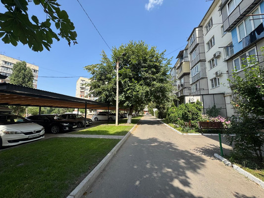 Продам однокомнатную (1-комн.) квартиру, 2-й Таманской Дивизии ул, 43, Вольный Аул кп