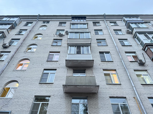 Продам двухкомнатную (2-комн.) квартиру, 6-я Кожуховская ул, 24, Москва г