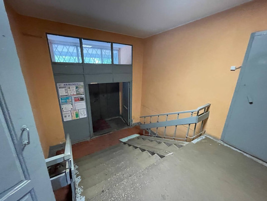 Продам двухкомнатную (2-комн.) квартиру, Исаева ул, 12/2, Королев г