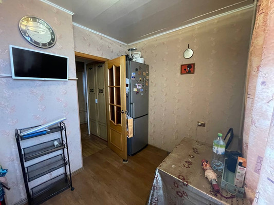 Продам двухкомнатную (2-комн.) квартиру, Исаева ул, 12/2, Королев г