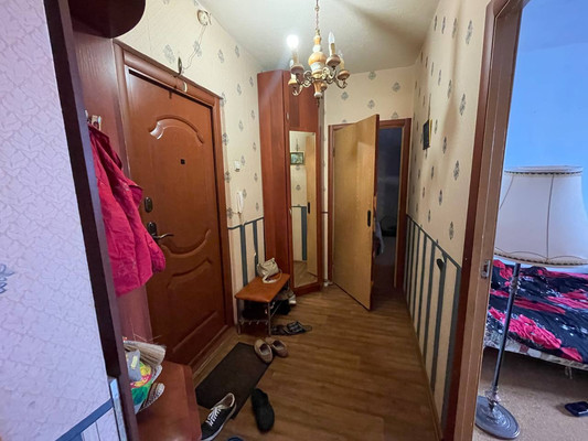Продам двухкомнатную (2-комн.) квартиру, Исаева ул, 12/2, Королев г