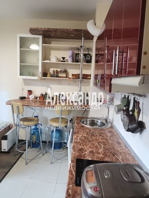 Продам однокомнатную (1-комн.) квартиру, Менделеева б-р, д. 9 корп. 2, Мурино п
