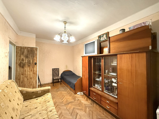 Продам однокомнатную (1-комн.) квартиру, Дзержинского ул, 13, Симферополь г