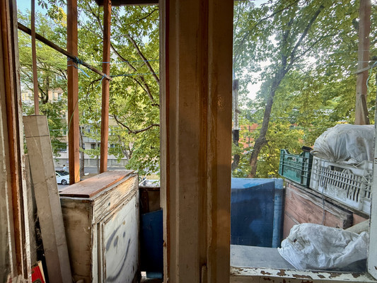 Продам однокомнатную (1-комн.) квартиру, Дзержинского ул, 13, Симферополь г