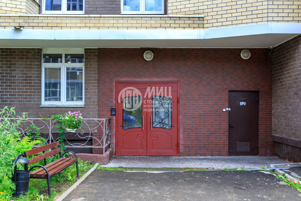 Продам однокомнатную (1-комн.) квартиру, Школьная (Салтыковка мкр.) ул, 13, Балашиха г