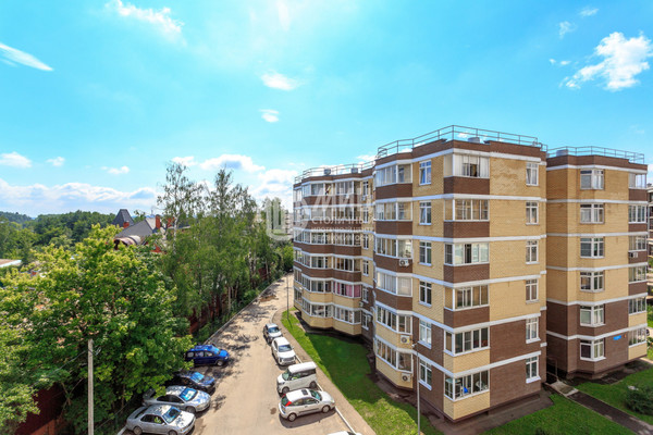 Продам однокомнатную (1-комн.) квартиру, Школьная (Салтыковка мкр.) ул, 13, Балашиха г