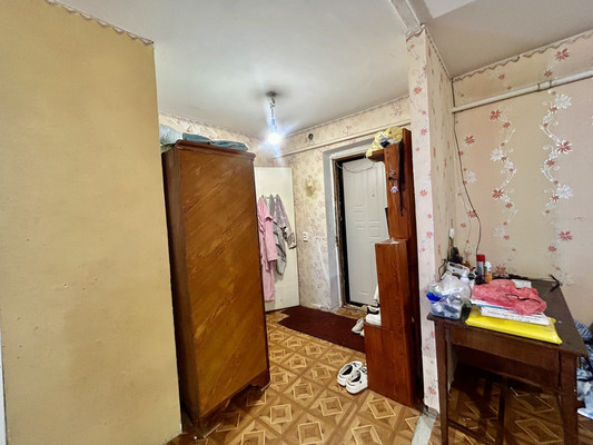 Продам однокомнатную (1-комн.) квартиру, Заводская ул, 9а, Чайкино с