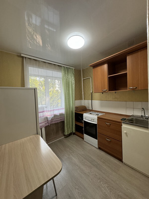 Продам однокомнатную (1-комн.) квартиру, Строителей пр-кт, 120, Иваново г