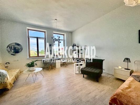 Продам однокомнатную (1-комн.) квартиру, Ленина пр-кт, 31, Выборг г