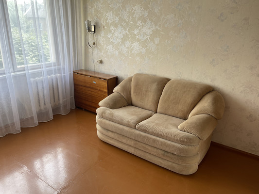 Продам трехкомнатную (3-комн.) квартиру, 9 Апреля ул, 38, Калининград г