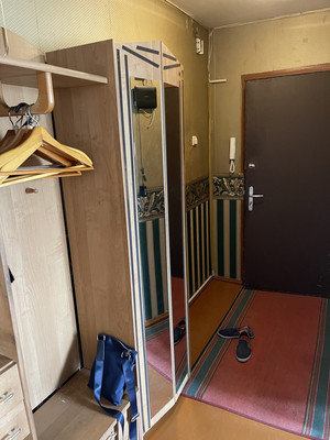 Продам трехкомнатную (3-комн.) квартиру, 9 Апреля ул, 38, Калининград г