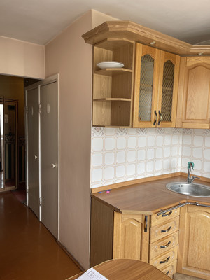 Продам трехкомнатную (3-комн.) квартиру, 9 Апреля ул, 38, Калининград г