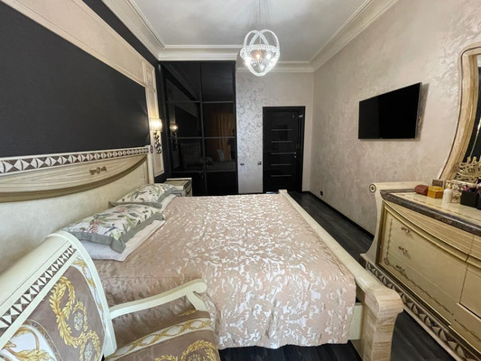 Продам трехкомнатную (3-комн.) квартиру, Пушкина ул, 41, Нальчик г