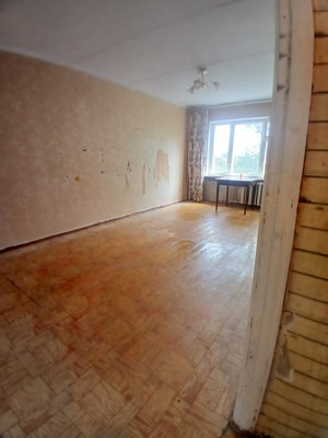 Продам двухкомнатную (2-комн.) квартиру, Труда ул, 8, Столбовая рп