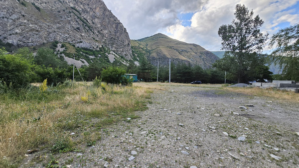 Продам участок 30 соток, ИЖС, Эльбрусский пр-кт, 105, Тырныауз г, 0 км от города