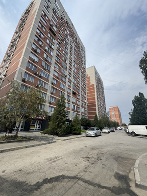 Продам двухкомнатную (2-комн.) квартиру, Зорге ул, 11, Ростов-на-Дону г