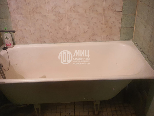 Продам трехкомнатную (3-комн.) квартиру, Пролетарский пр-кт, 17, Щелково г
