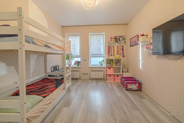Продам трехкомнатную (3-комн.) квартиру, Измайлова ул, 58Ак2, Пенза г