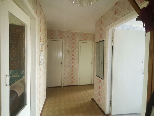 Продам трехкомнатную (3-комн.) квартиру, Заречная ул, 6, Мочалище п