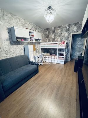 Продам однокомнатную (1-комн.) квартиру, Шувалова ул, 9, Мурино п
