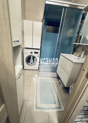 Продам однокомнатную (1-комн.) квартиру, Шувалова ул, 9, Мурино п