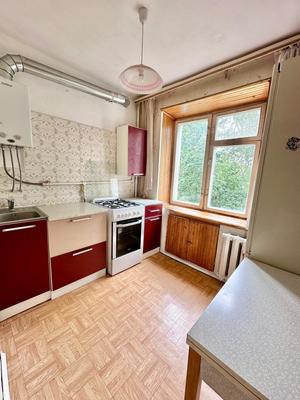 Продам двухкомнатную (2-комн.) квартиру, Школьная ул, 32, Королев г
