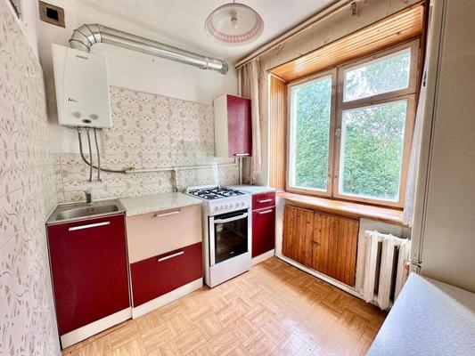 Продам двухкомнатную (2-комн.) квартиру, Школьная ул, 32, Королев г