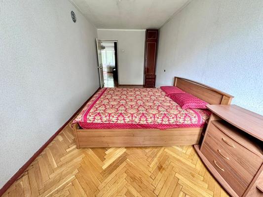 Продам двухкомнатную (2-комн.) квартиру, Школьная ул, 32, Королев г