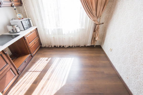Продам двухкомнатную (2-комн.) квартиру, Суздальский пер, 17, Ростов-на-Дону г