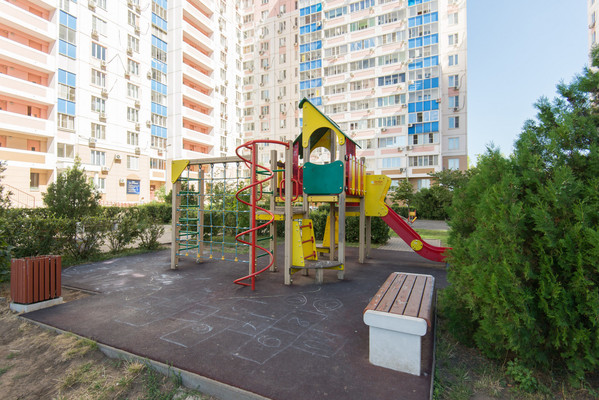 Продам двухкомнатную (2-комн.) квартиру, Суздальский пер, 17, Ростов-на-Дону г