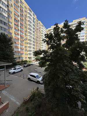 Продам однокомнатную (1-комн.) квартиру, Совхозная ул, 20, Краснодар г