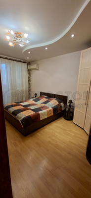 Продам трехкомнатную (3-комн.) квартиру, Барышиха ул, 16, Москва г