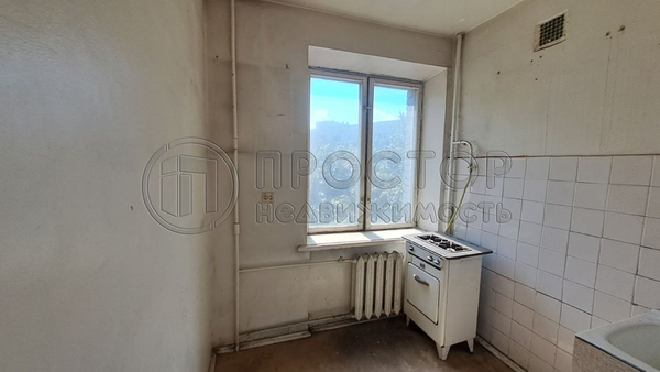 Продам однокомнатную (1-комн.) квартиру, Бориса Галушкина ул, 20, Москва г