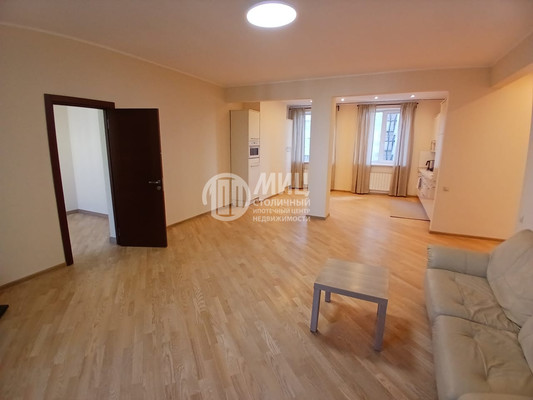 Продам многокомнатную квартиру, Новинский б-р, 10, Москва г