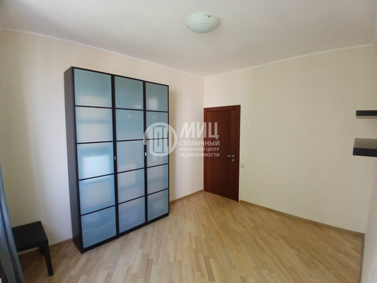 Продам многокомнатную квартиру, Новинский б-р, 10, Москва г