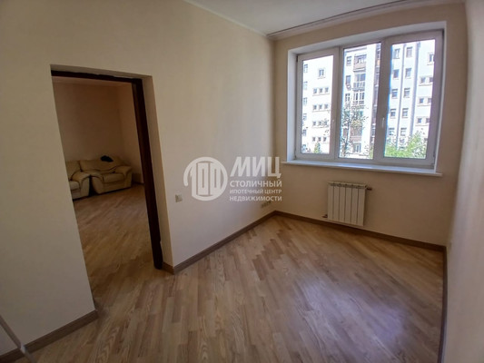 Продам многокомнатную квартиру, Новинский б-р, 10, Москва г