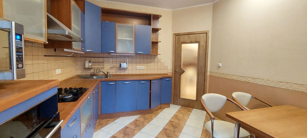 Продам трехкомнатную (3-комн.) квартиру, Бочкова ул, 8, Москва г