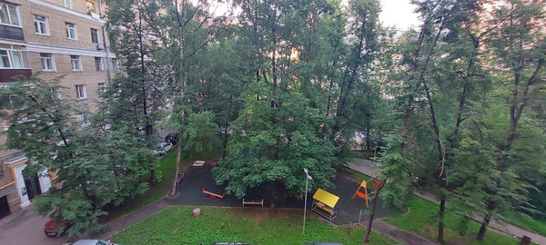 Продам трехкомнатную (3-комн.) квартиру, Бочкова ул, 8, Москва г