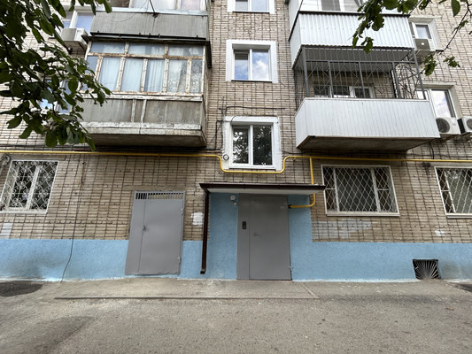 Продам трехкомнатную (3-комн.) квартиру, Кулагина ул, 21, Ростов-на-Дону г