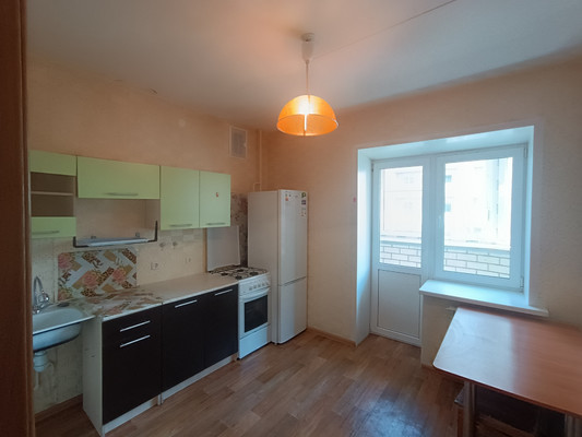 Продам двухкомнатную (2-комн.) квартиру, Урывского ул, 17/2, Воронеж г