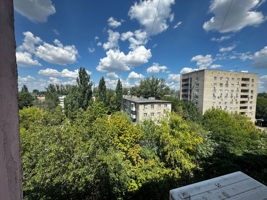 Продам трехкомнатную (3-комн.) квартиру, Туполева ул, 5, Ростов-на-Дону г