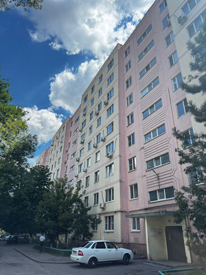 Продам трехкомнатную (3-комн.) квартиру, Туполева ул, 5, Ростов-на-Дону г