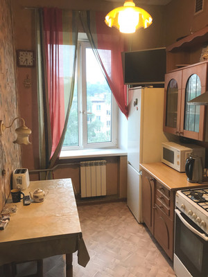 Продам трехкомнатную (3-комн.) квартиру, Энгельса пр-кт, 55, Санкт-Петербург г