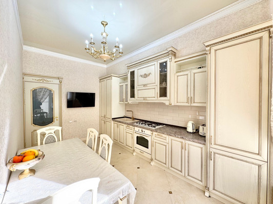 Продам многокомнатную квартиру, Тлостанова ул, 32кВ, Нальчик г