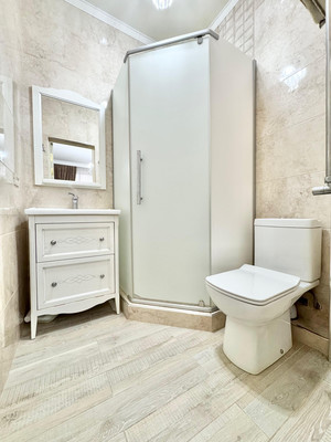 Продам многокомнатную квартиру, Тлостанова ул, 32кВ, Нальчик г